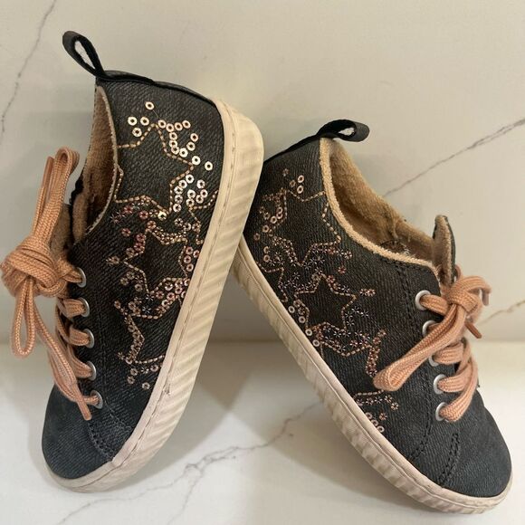 Zara Gray and Pink Sneakers with Reinforced Toe Cap - Picture 4 of 10